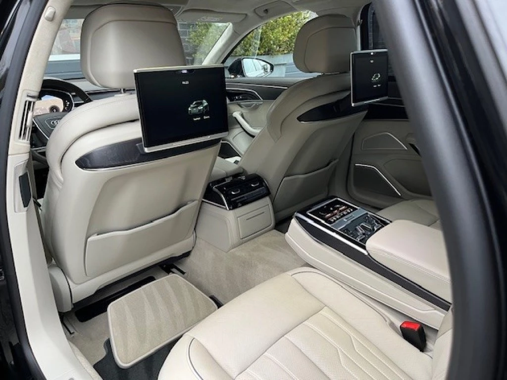 Hoofdafbeelding Audi A8