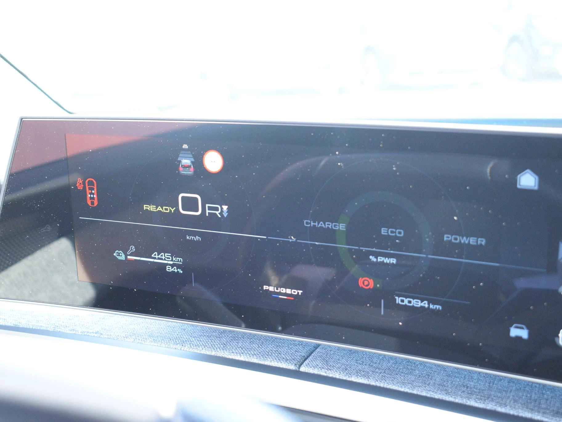 Hoofdafbeelding Peugeot e-3008