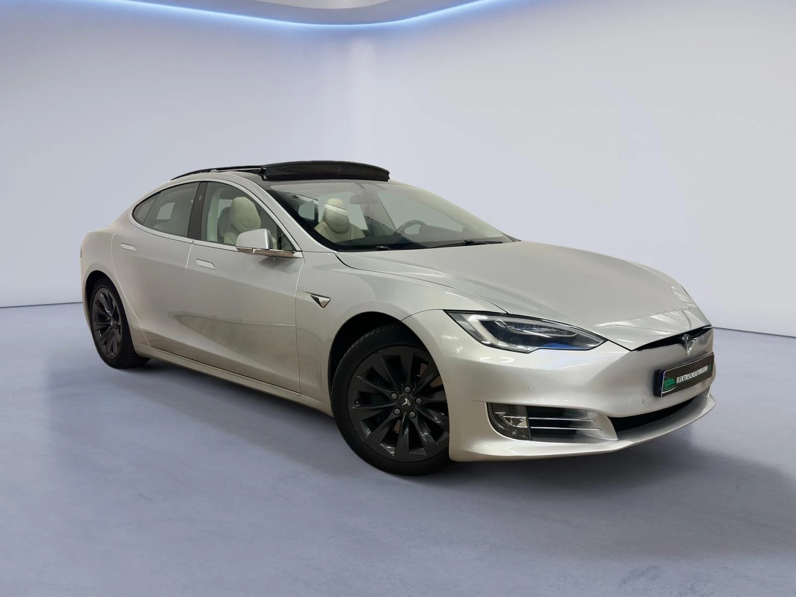 Hoofdafbeelding Tesla Model S