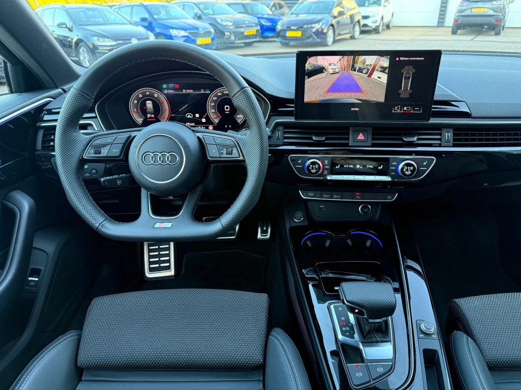 Hoofdafbeelding Audi A4