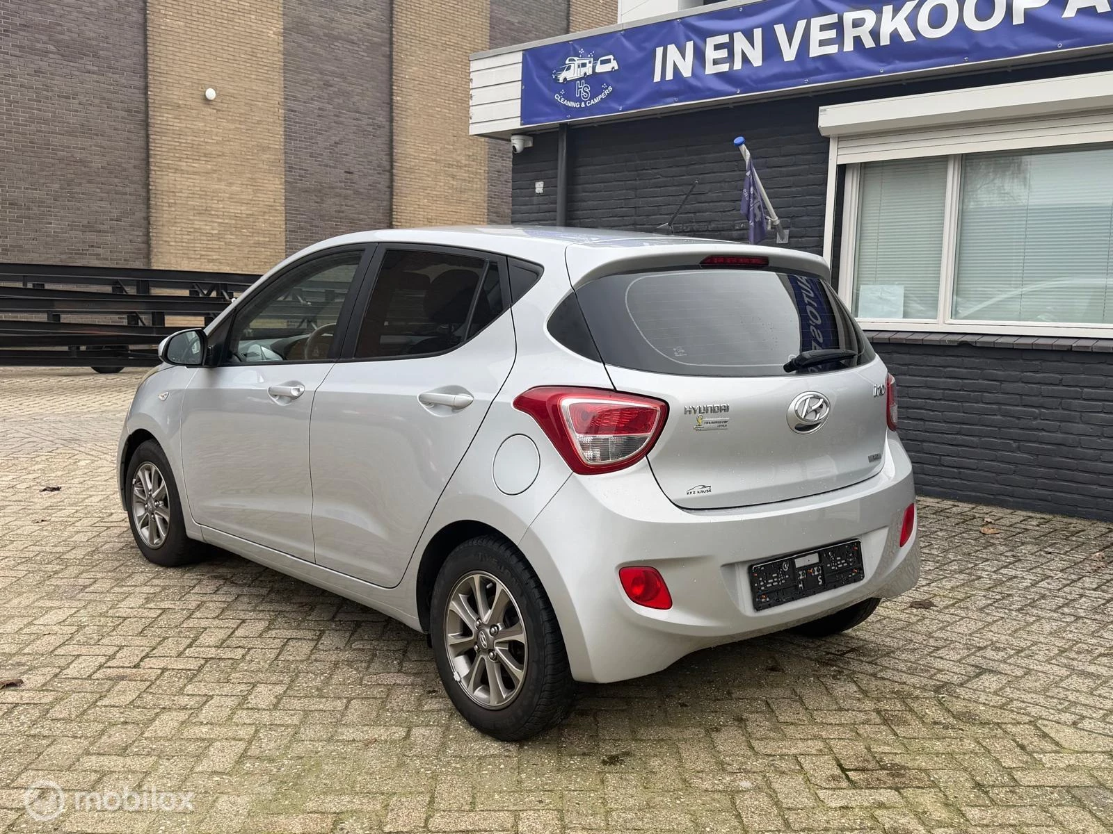 Hoofdafbeelding Hyundai i10