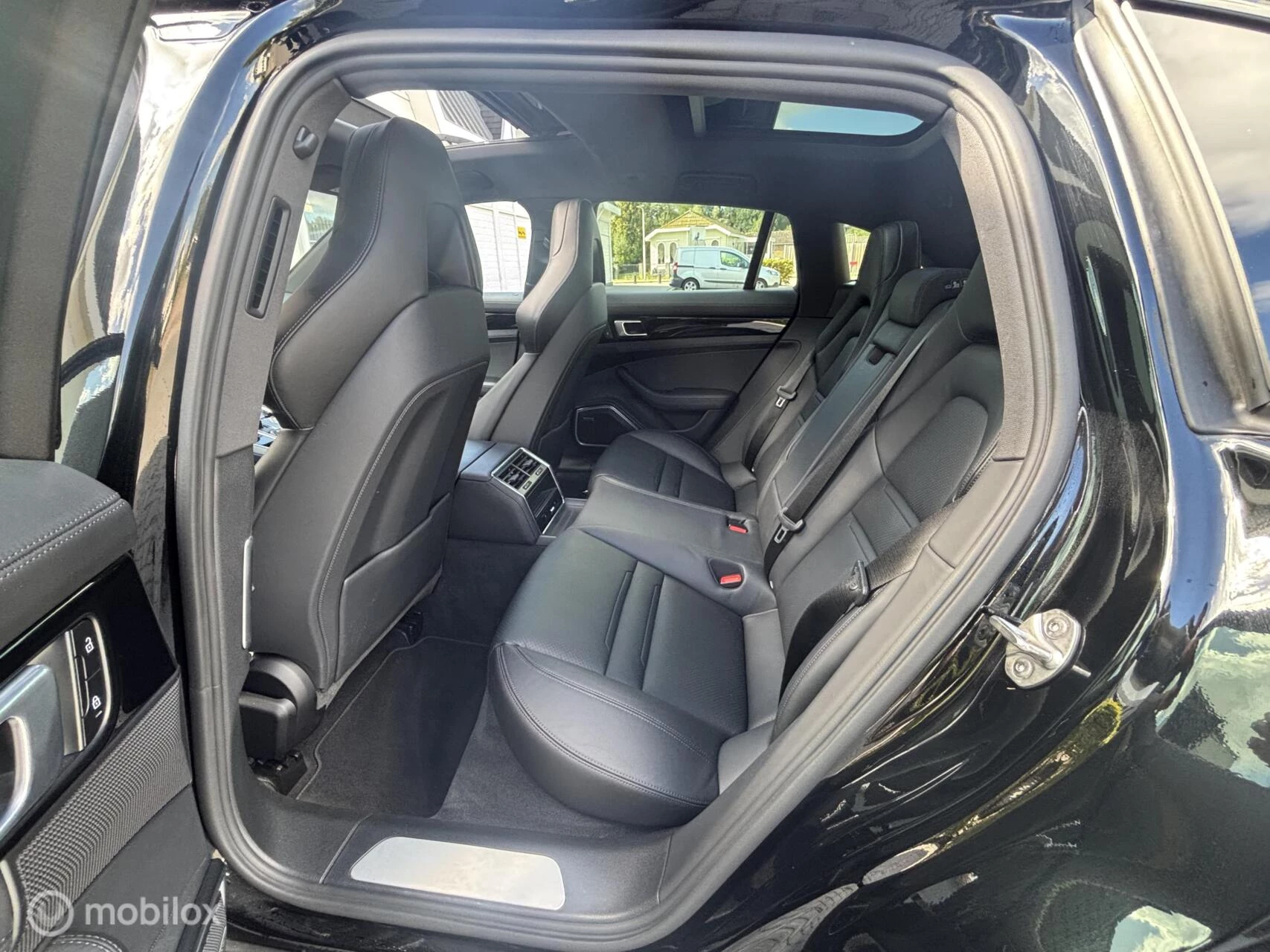 Hoofdafbeelding Porsche Panamera