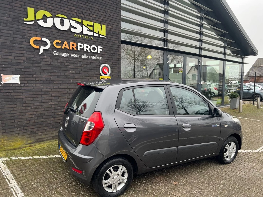 Hoofdafbeelding Hyundai i10