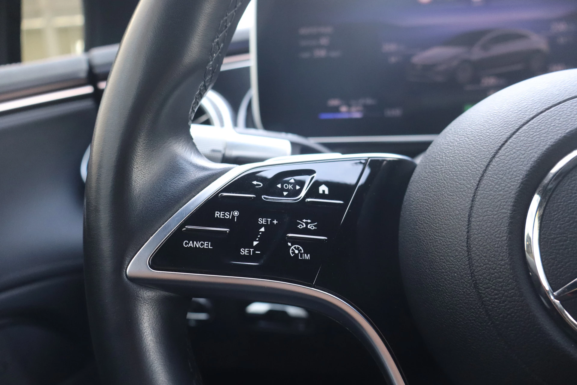 Hoofdafbeelding Mercedes-Benz EQS