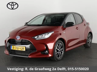 Toyota Yaris 1.5 Hybrid First Edition Bi-Tone | 1e eigenaar | Dealer onderhouden | Apple Carplay & AndroidAUTO | Camera | Navigatie |