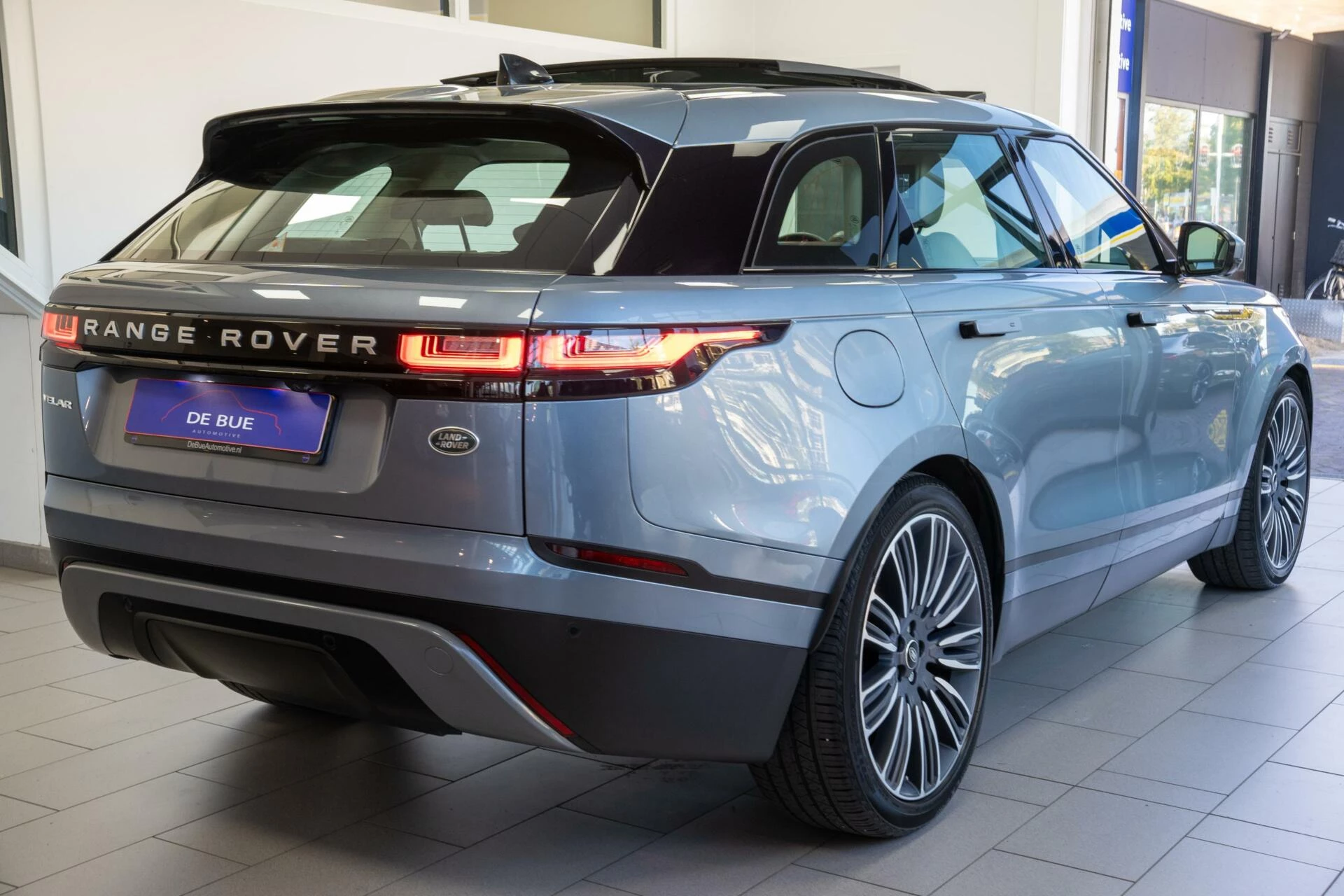 Hoofdafbeelding Land Rover Range Rover Velar