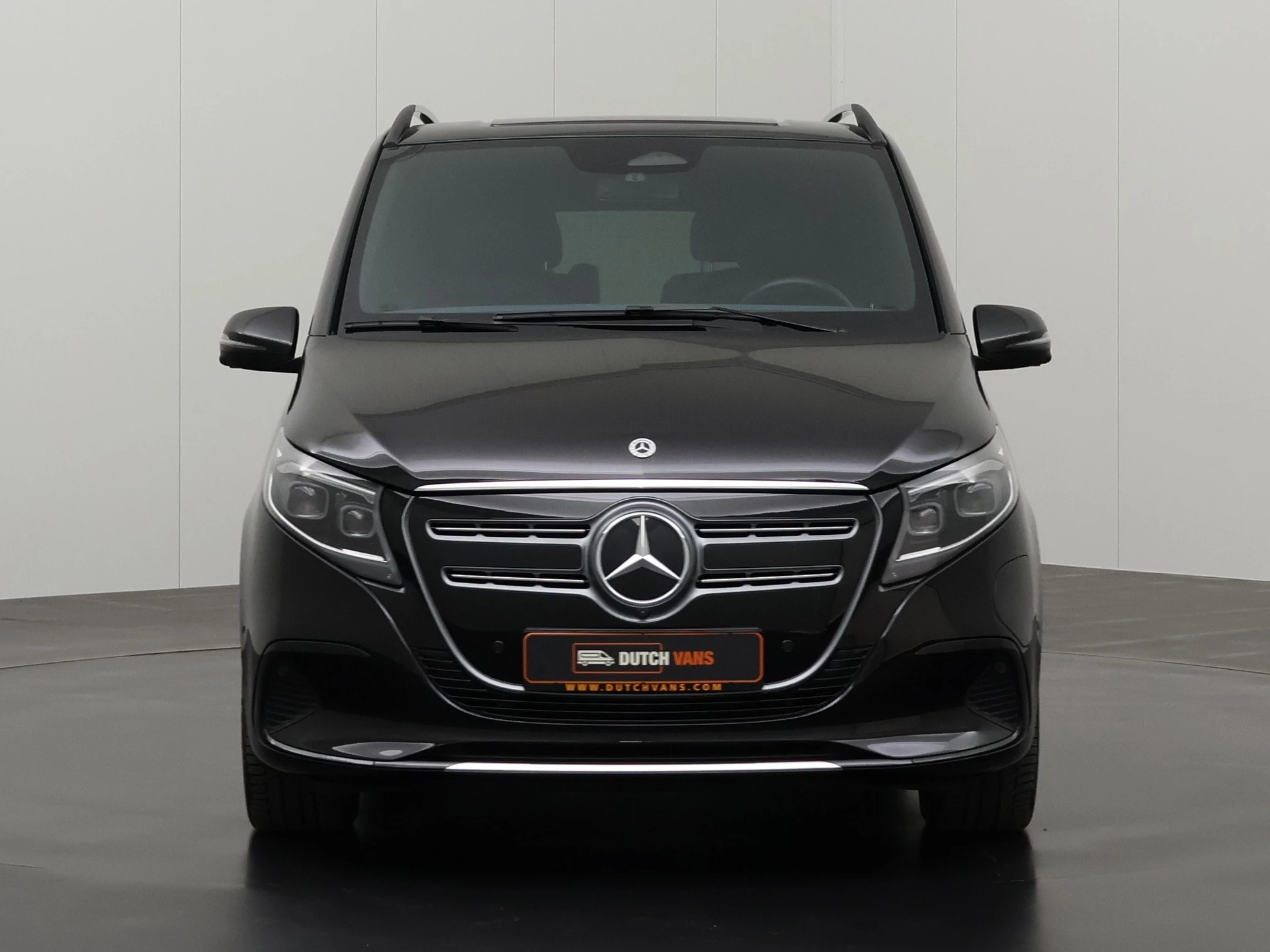 Hoofdafbeelding Mercedes-Benz EQV