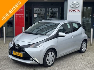 Toyota Aygo X-PLAY 5-DEURS AIRCO BLUETOOTH CAMERA EL-RAMEN/SPIEGELS NL-AUTO