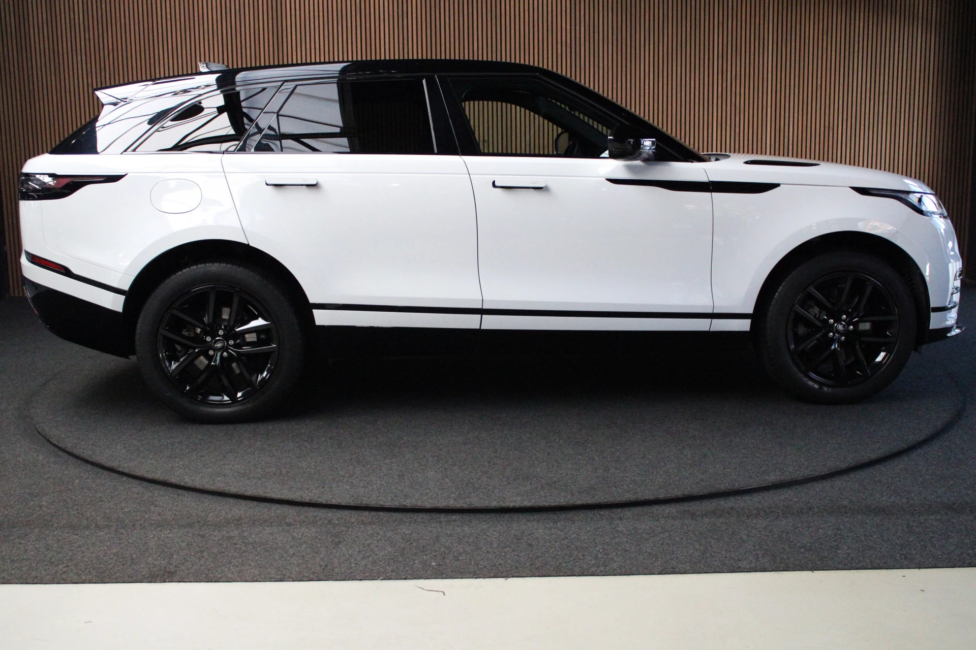 Hoofdafbeelding Land Rover Range Rover Velar