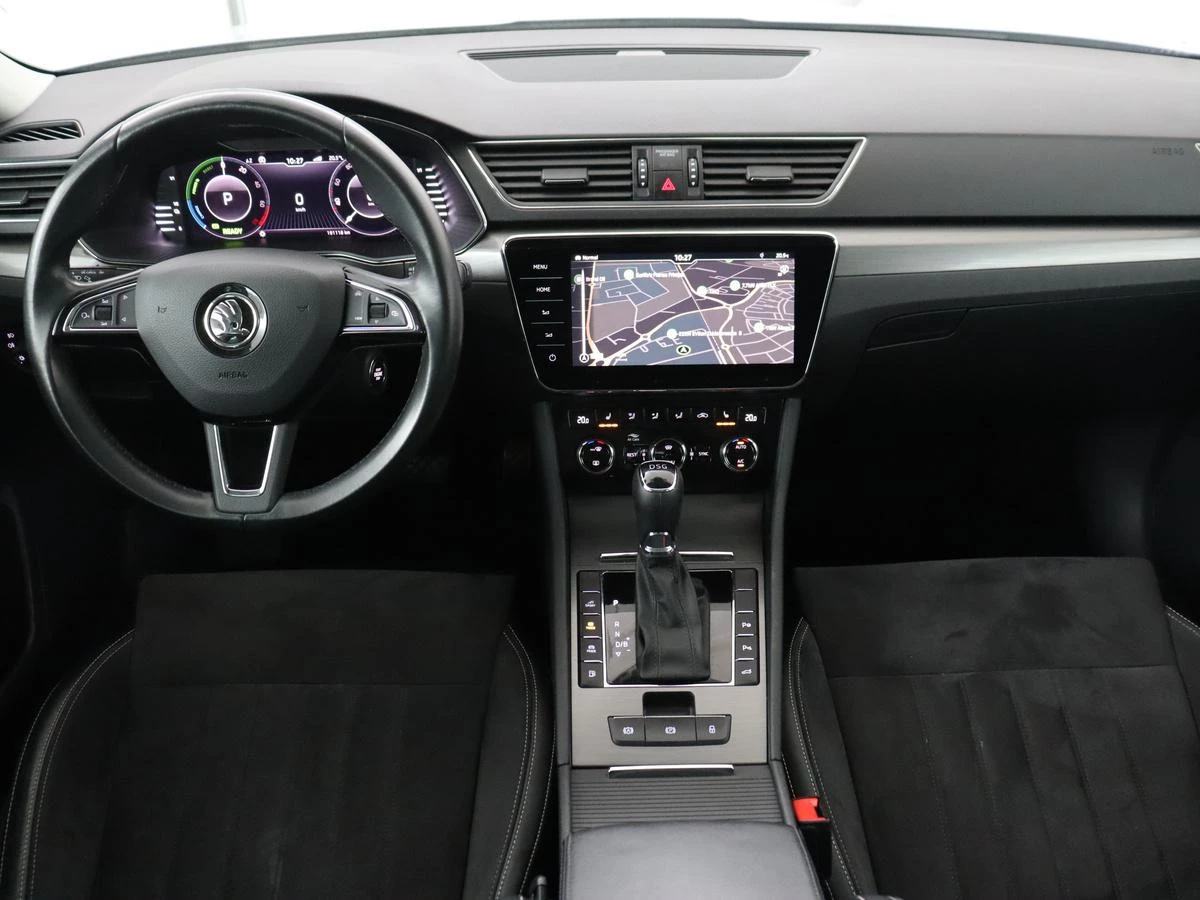 Hoofdafbeelding Škoda Superb