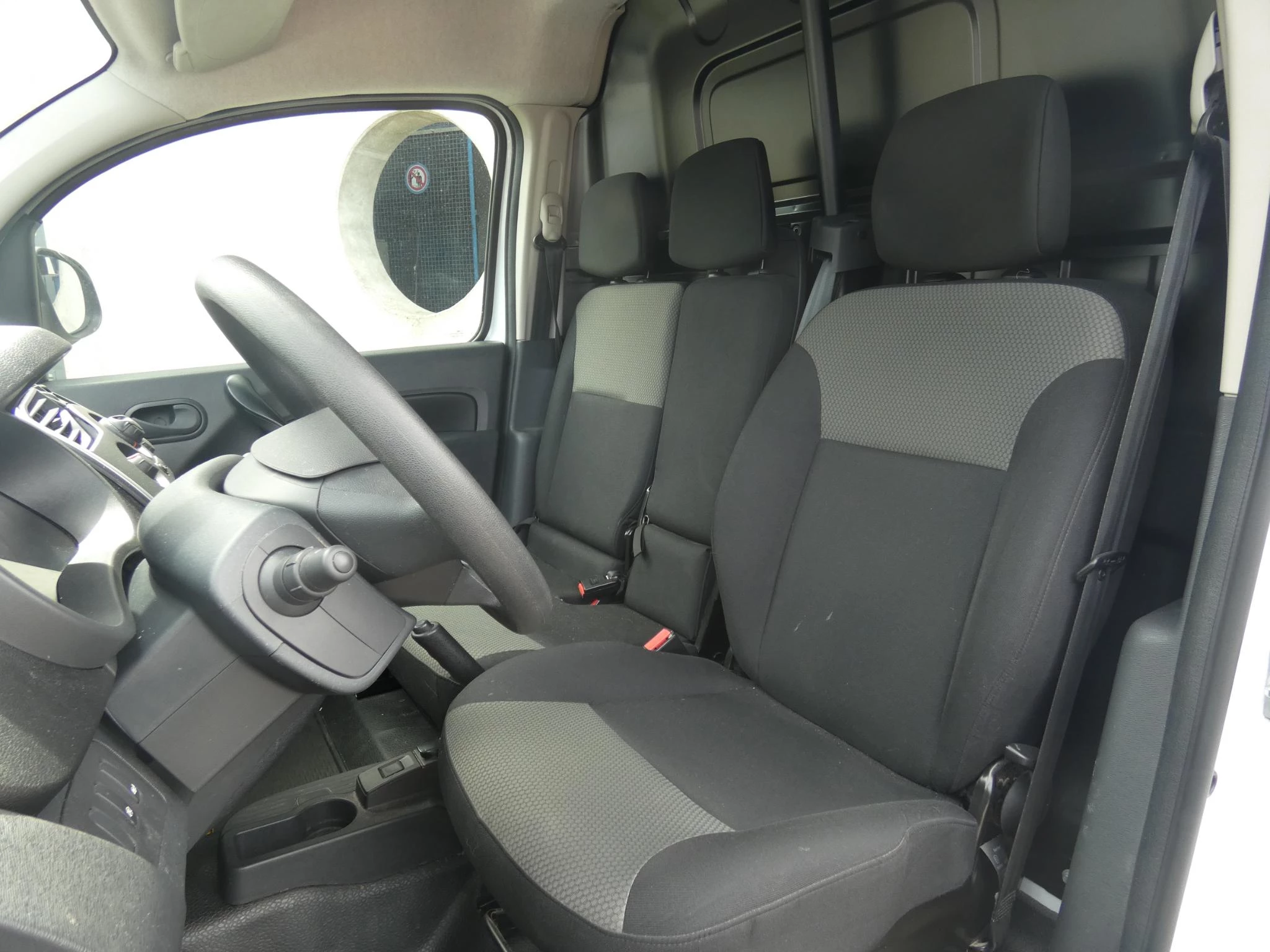 Hoofdafbeelding Nissan NV250