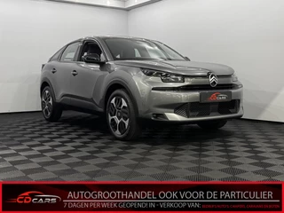 Hoofdafbeelding Citroën C4 Citroën C4 1.2 Hybrid 136 Max leder, Camera, Navi, Cruise control adaptief, Clima, Apple carplay, 2 jaar garantie