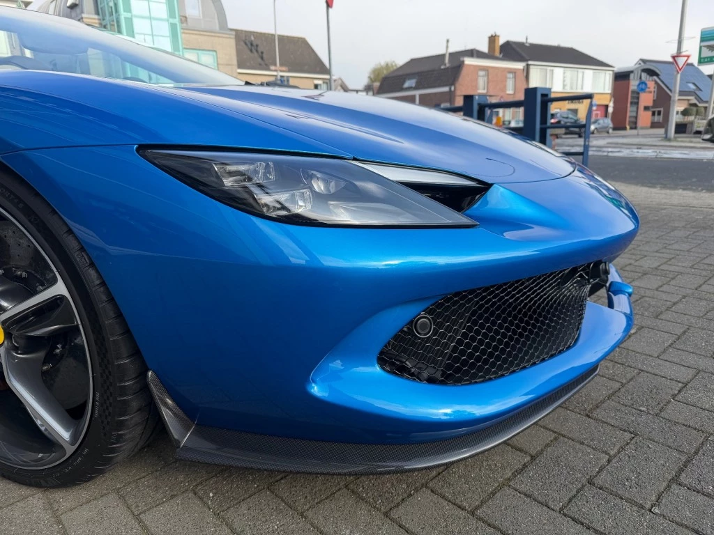 Hoofdafbeelding Ferrari 296