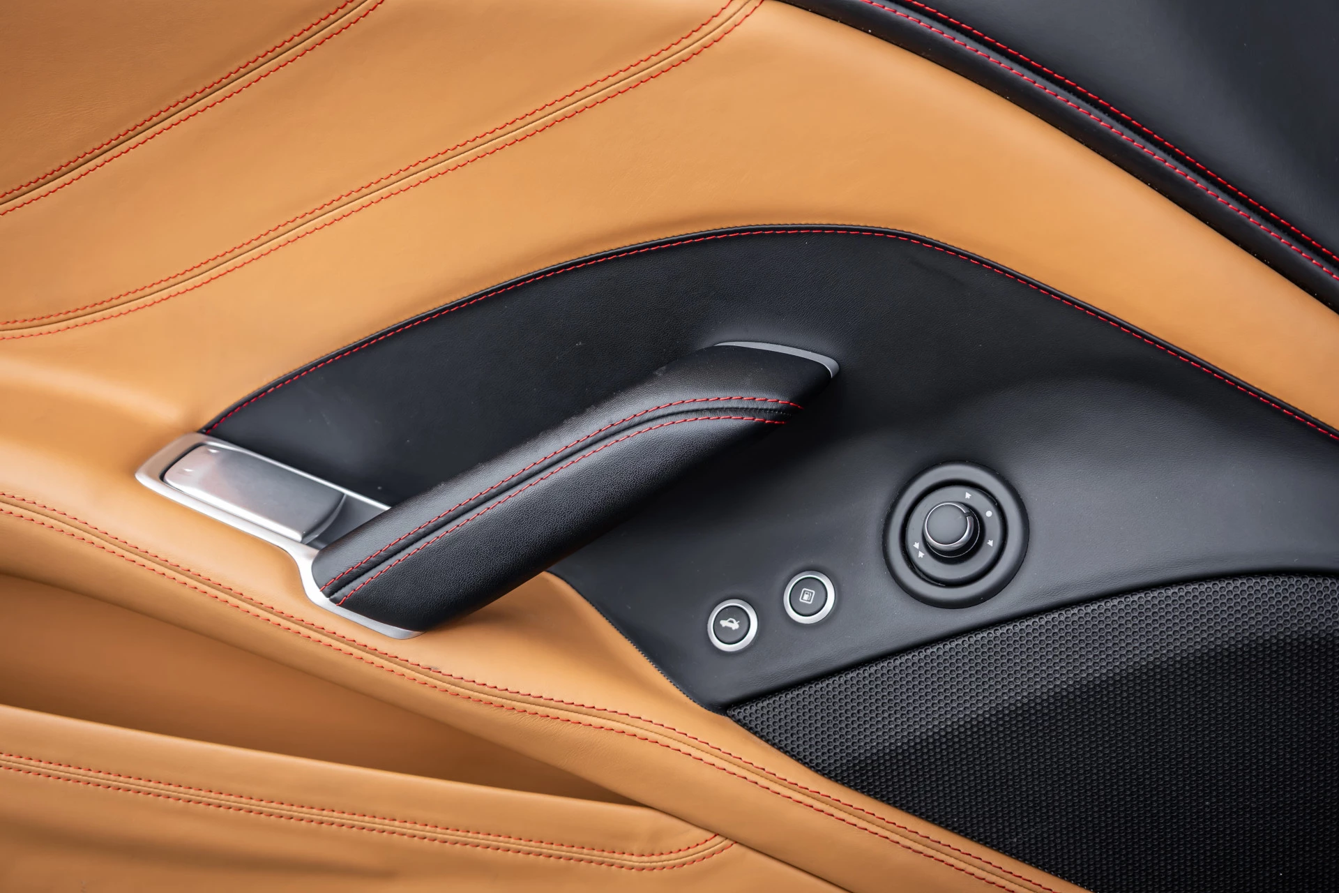 Hoofdafbeelding Ferrari California