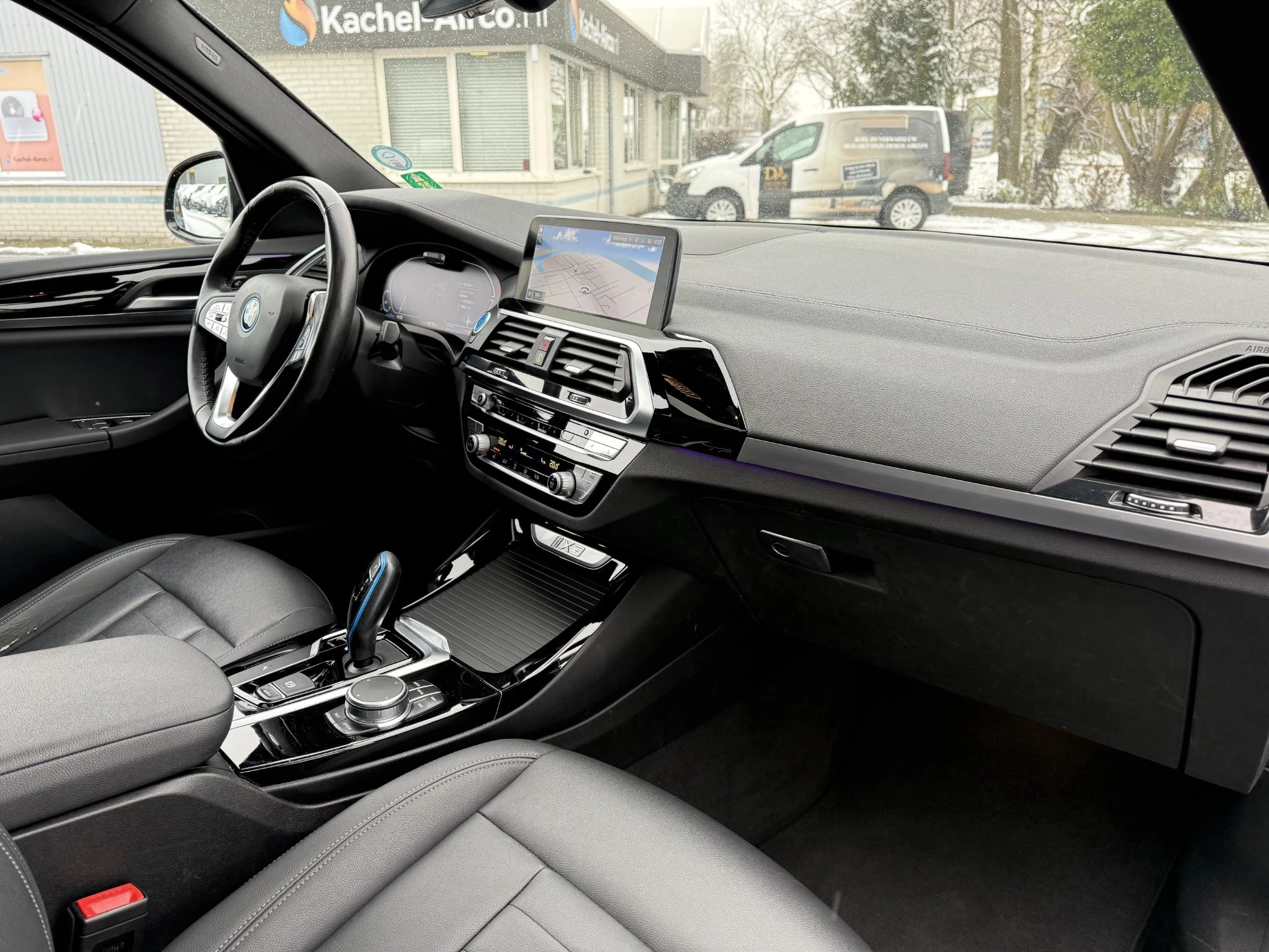 Hoofdafbeelding BMW iX3