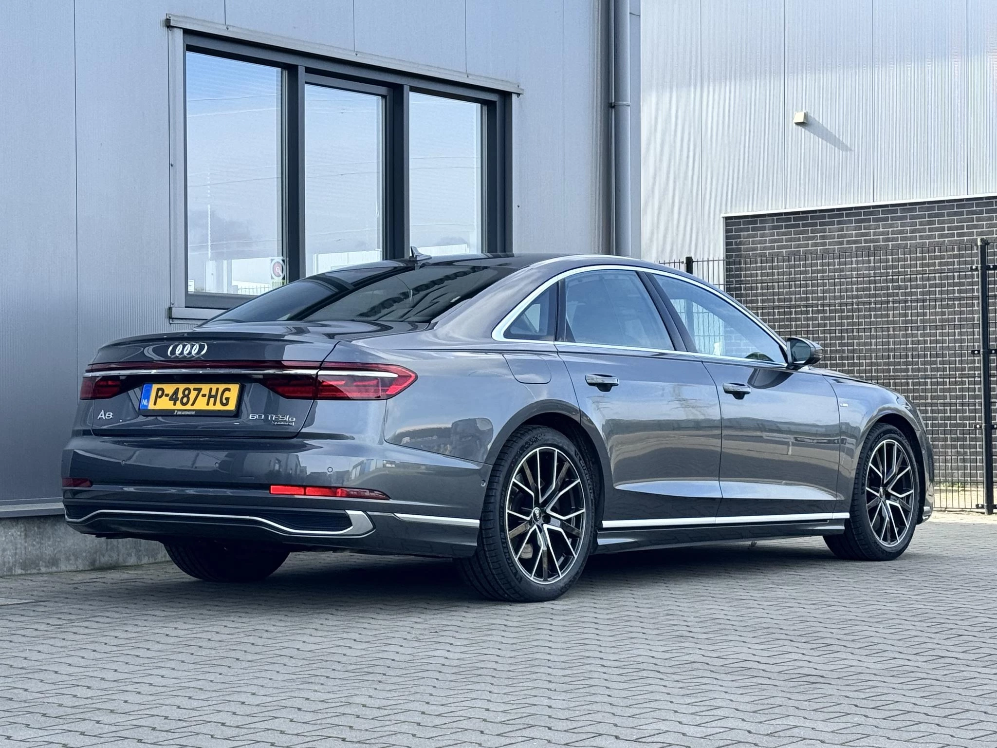 Hoofdafbeelding Audi A8