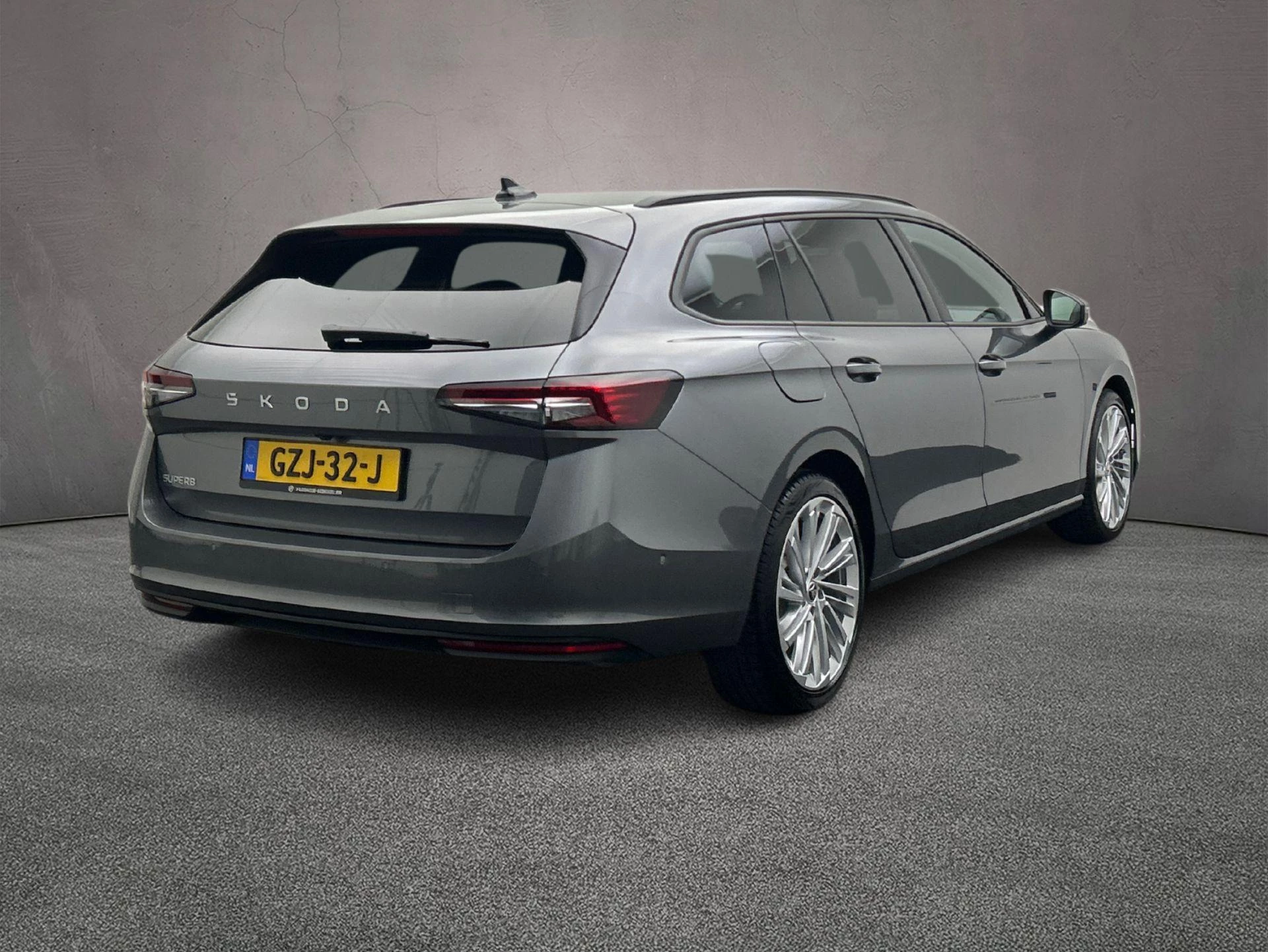 Hoofdafbeelding Škoda Superb