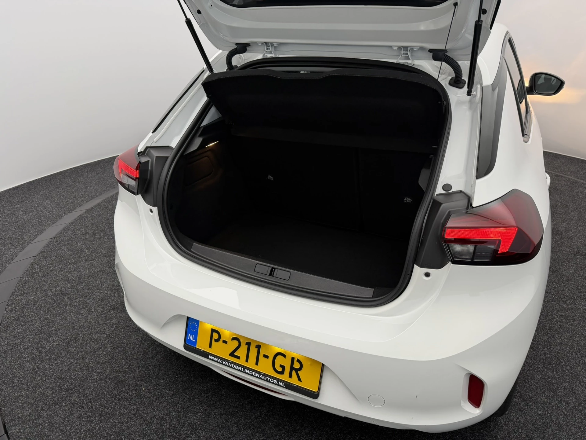 Hoofdafbeelding Opel Corsa-e