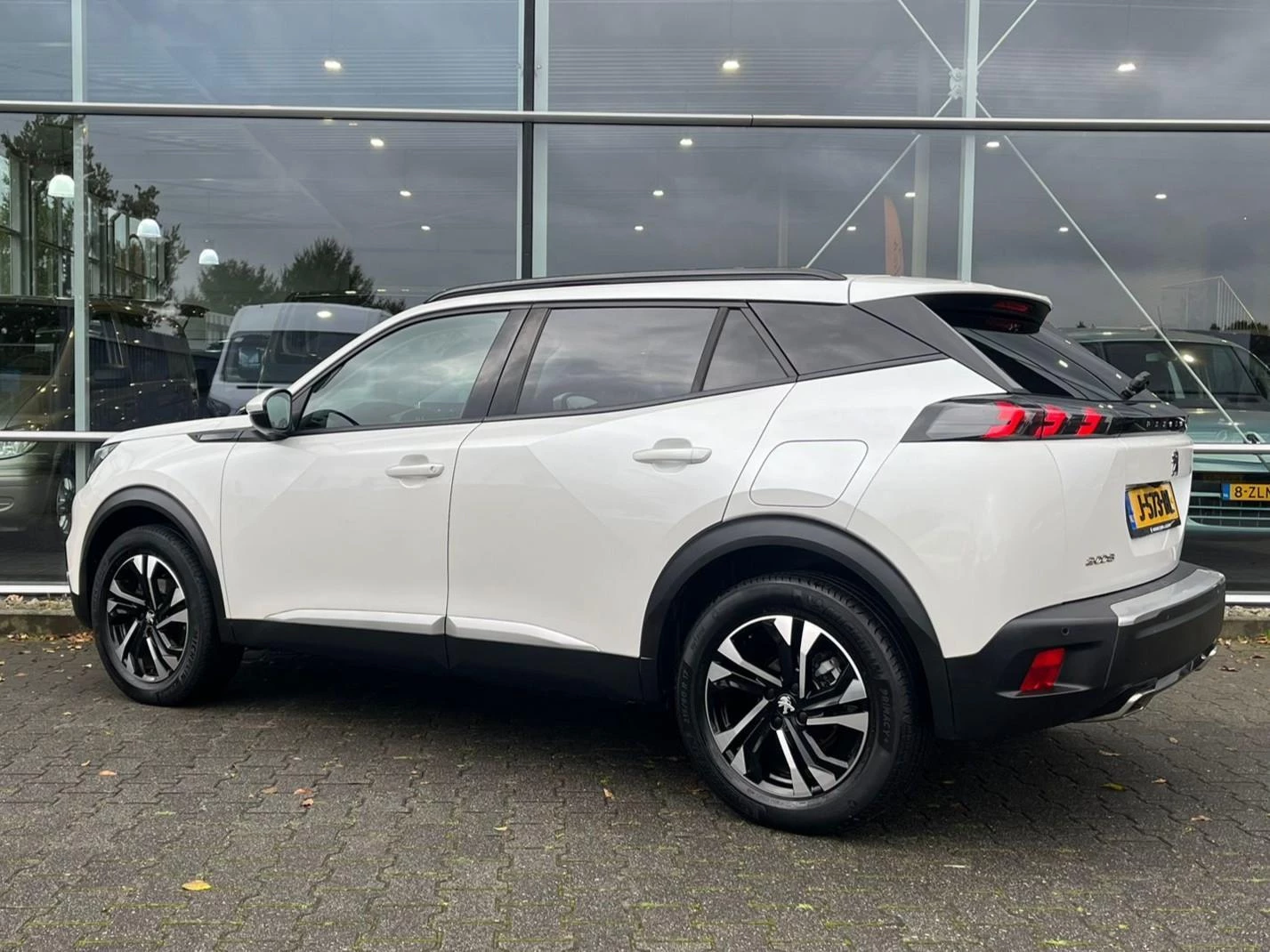 Hoofdafbeelding Peugeot 2008