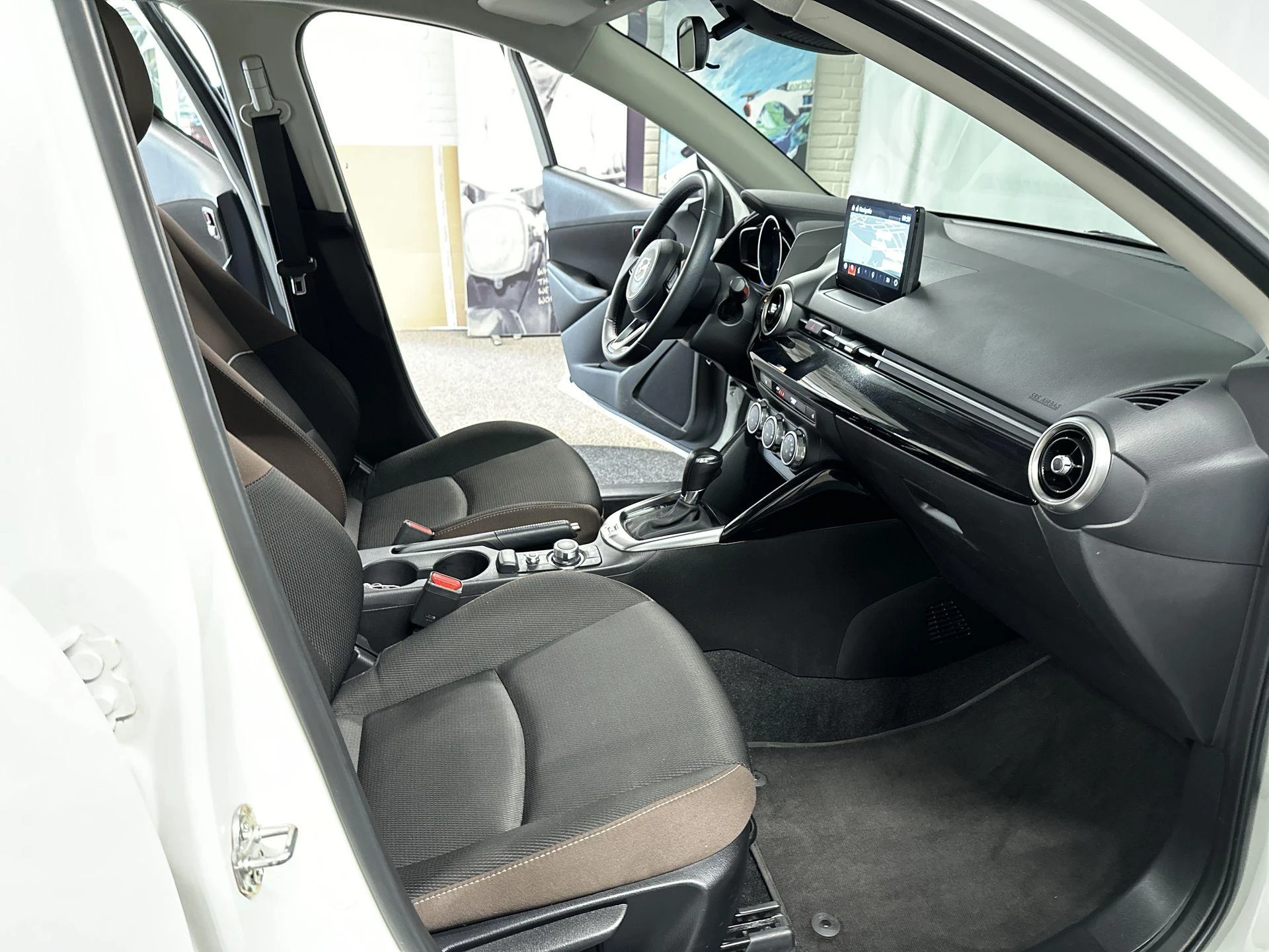 Hoofdafbeelding Mazda 2