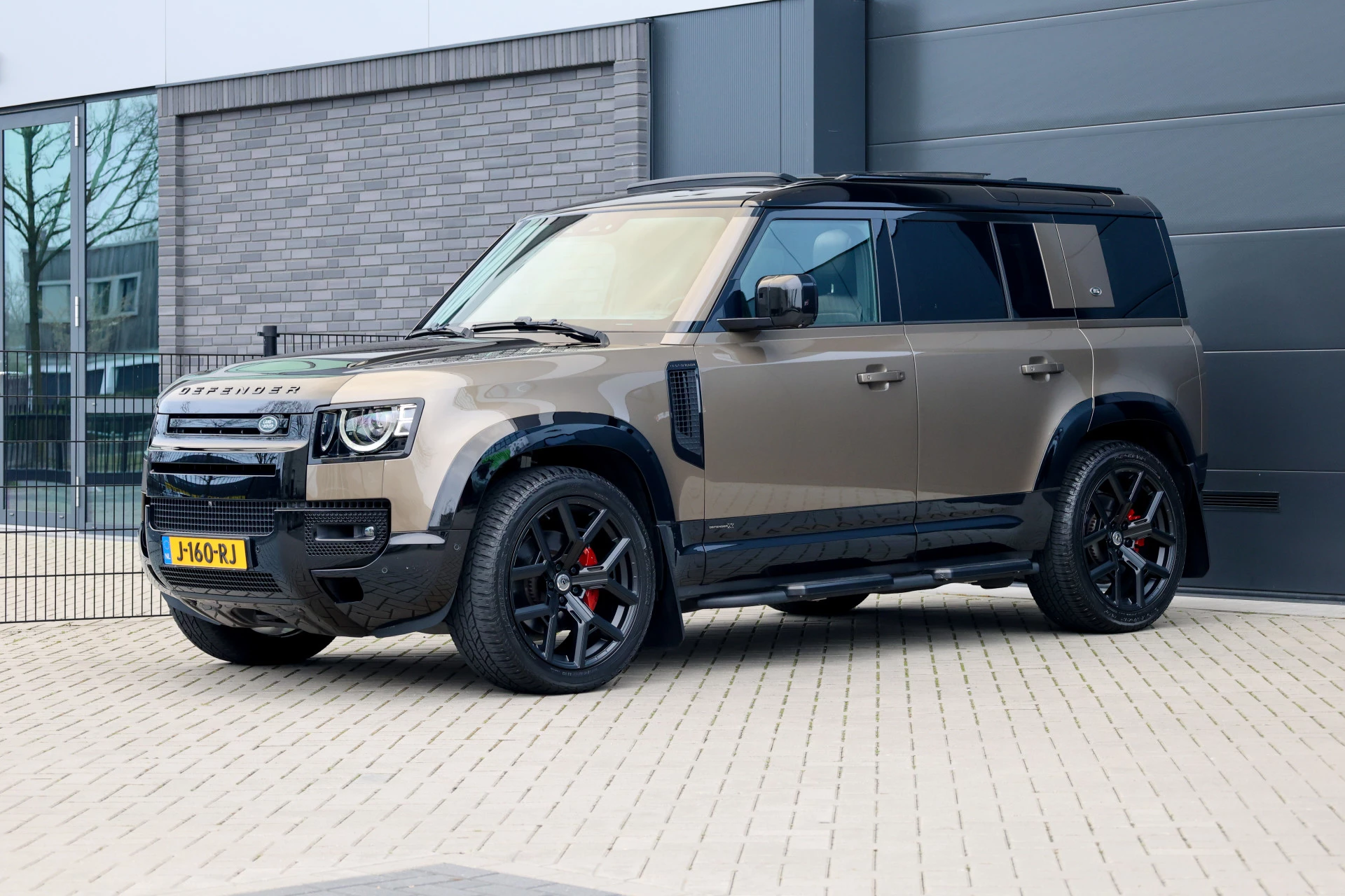 Hoofdafbeelding Land Rover Defender
