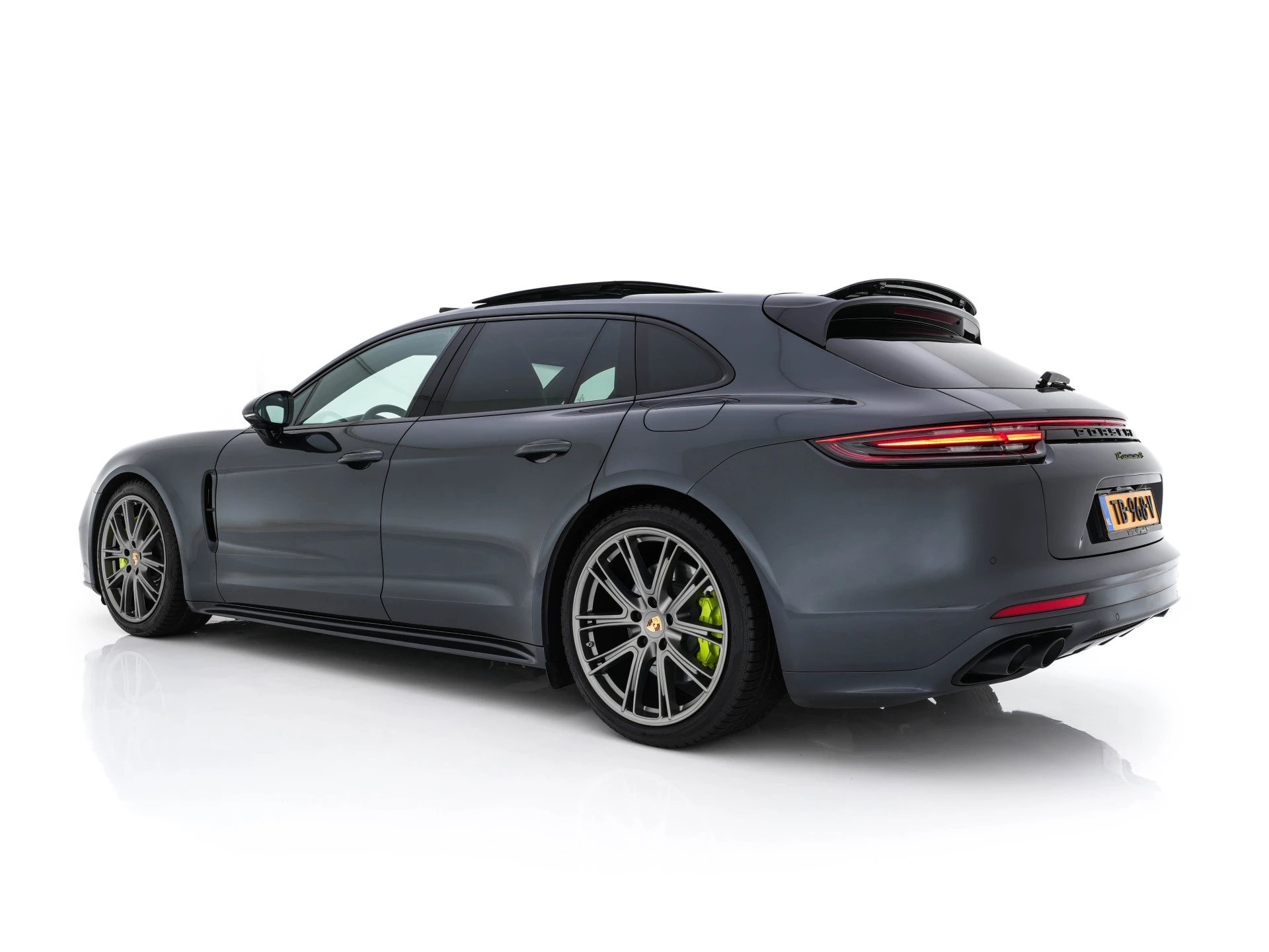 Hoofdafbeelding Porsche Panamera