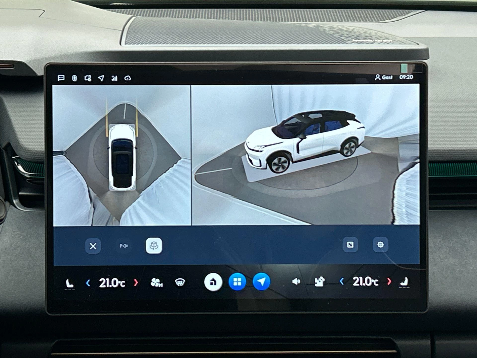 Hoofdafbeelding Lynk & Co 08