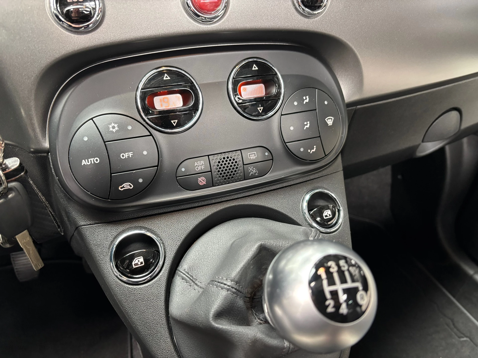 Hoofdafbeelding Fiat 500C