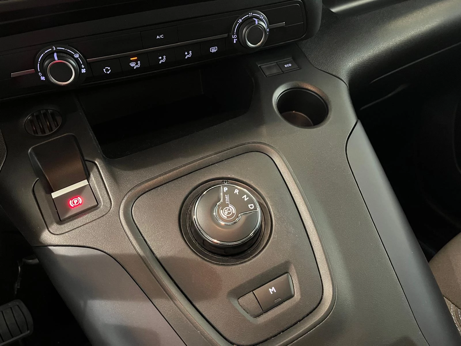 Hoofdafbeelding Peugeot Rifter