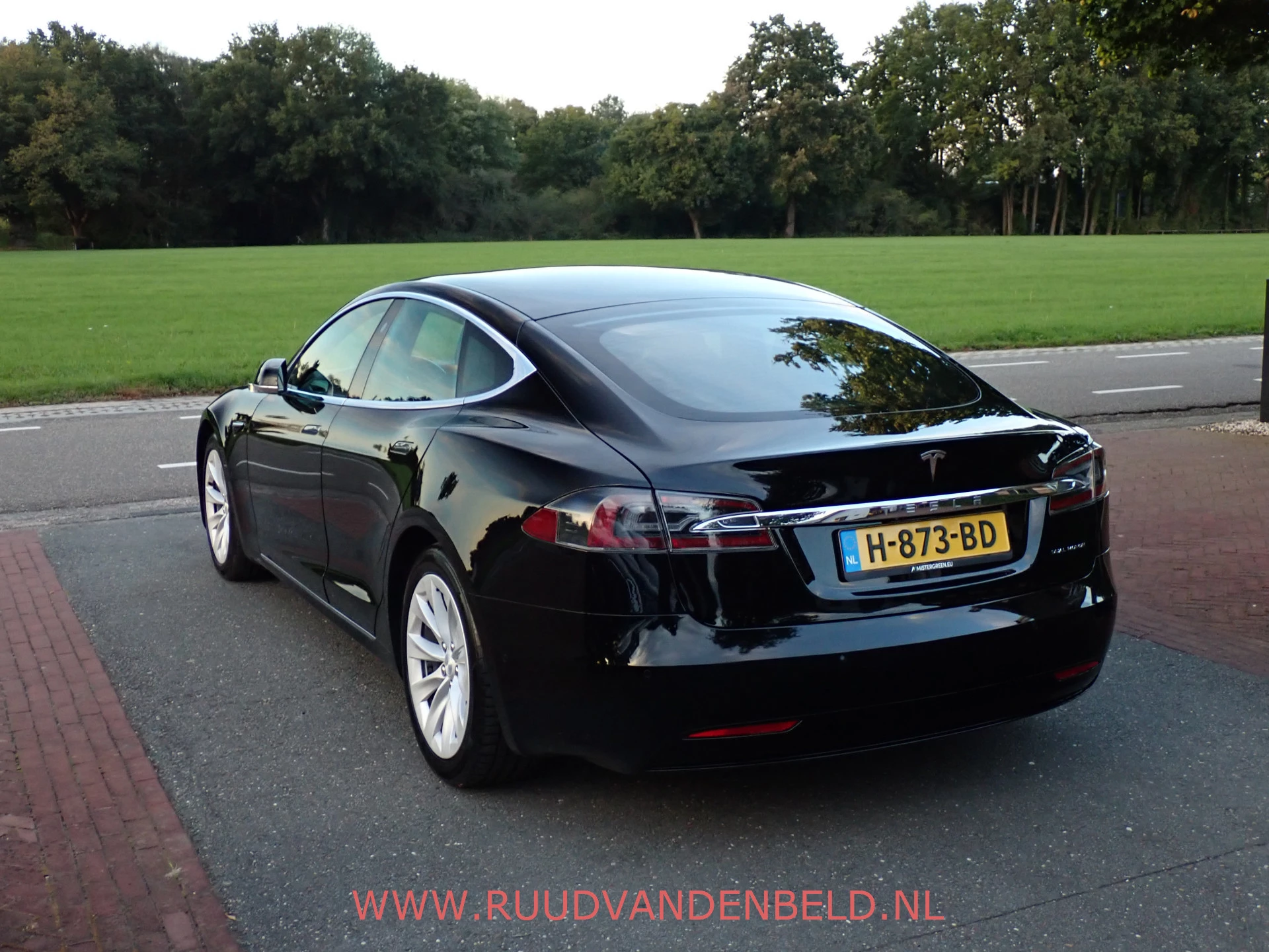 Hoofdafbeelding Tesla Model S