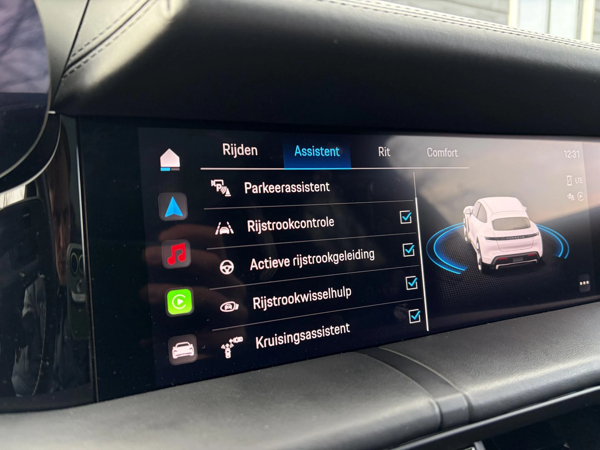 Hoofdafbeelding Porsche Taycan