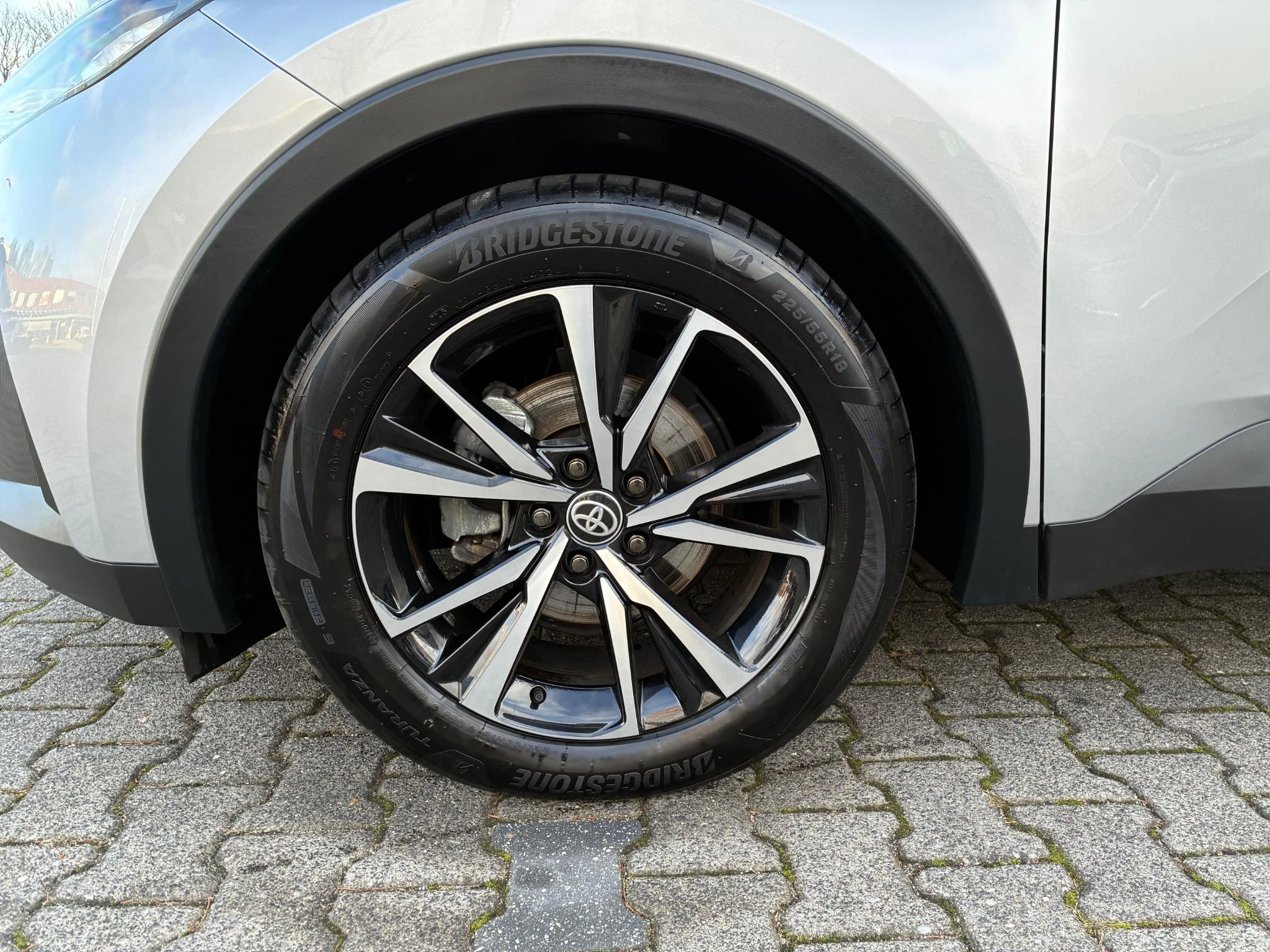 Hoofdafbeelding Toyota C-HR