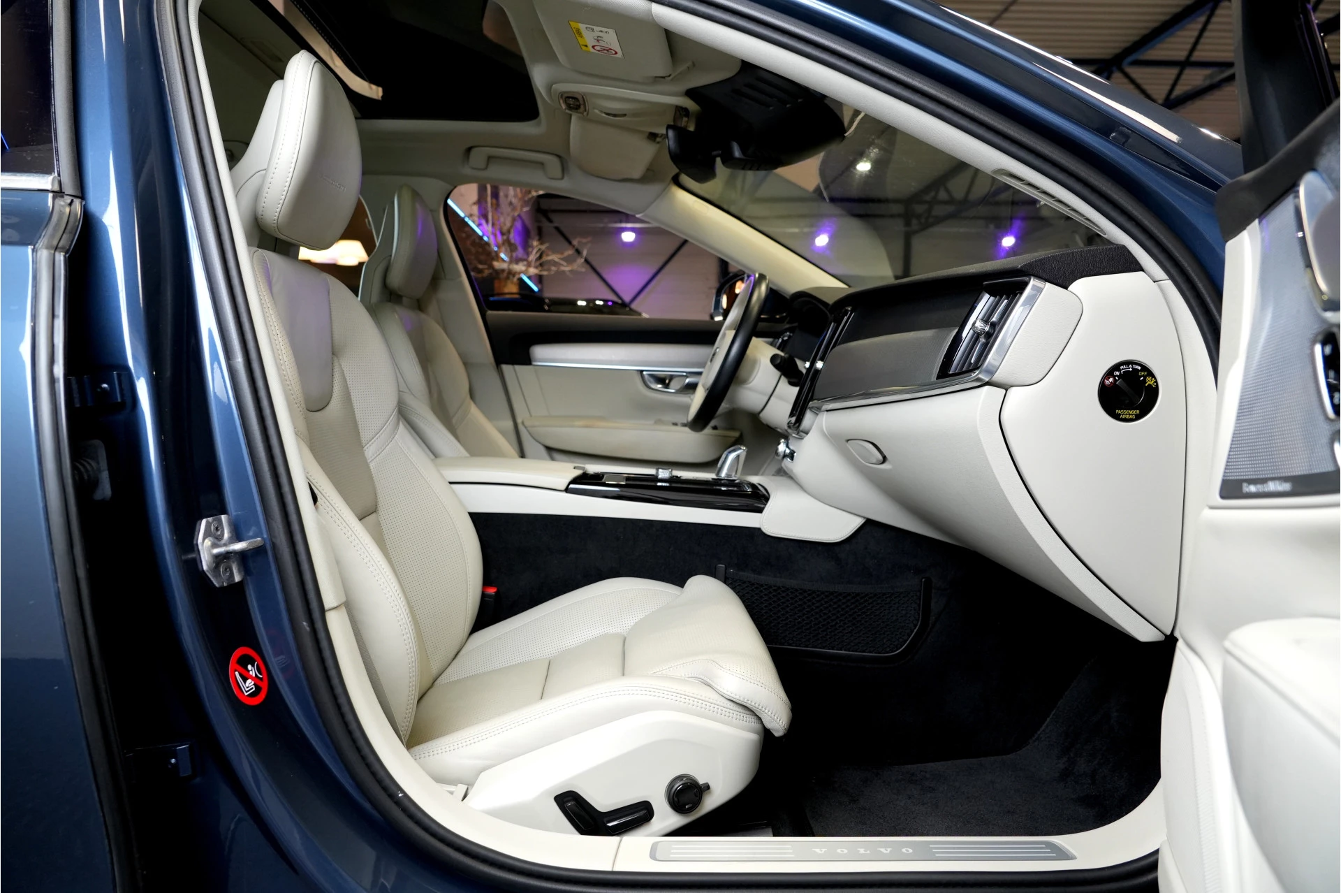 Hoofdafbeelding Volvo S90