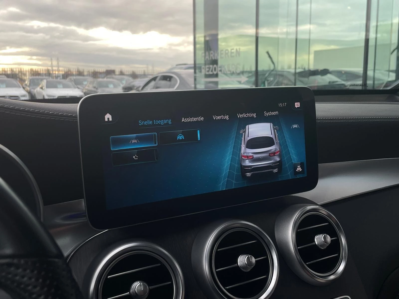 Hoofdafbeelding Mercedes-Benz GLC