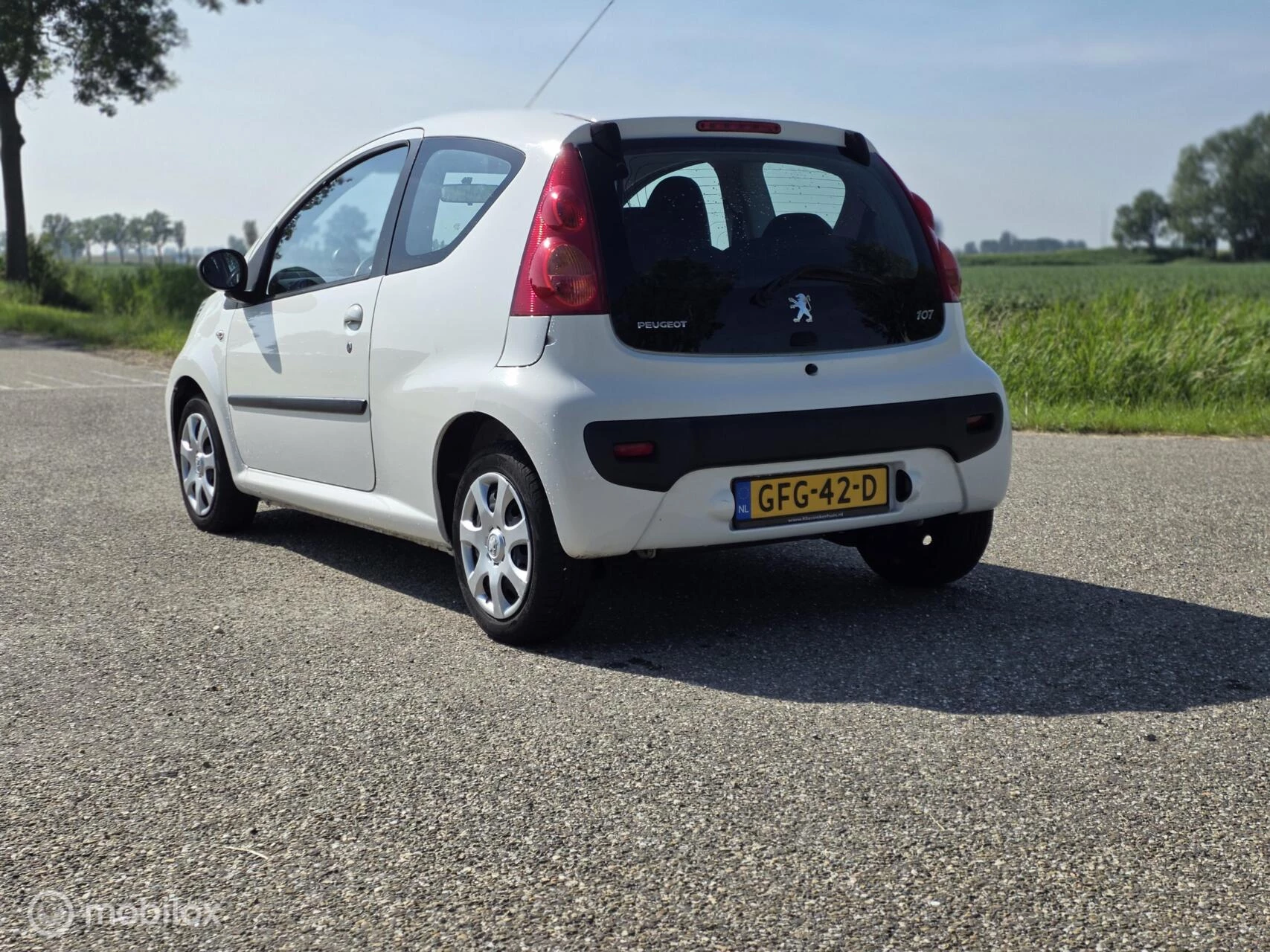 Hoofdafbeelding Peugeot 107