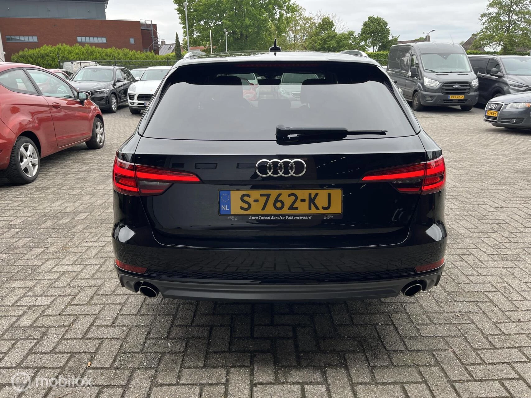 Hoofdafbeelding Audi A4