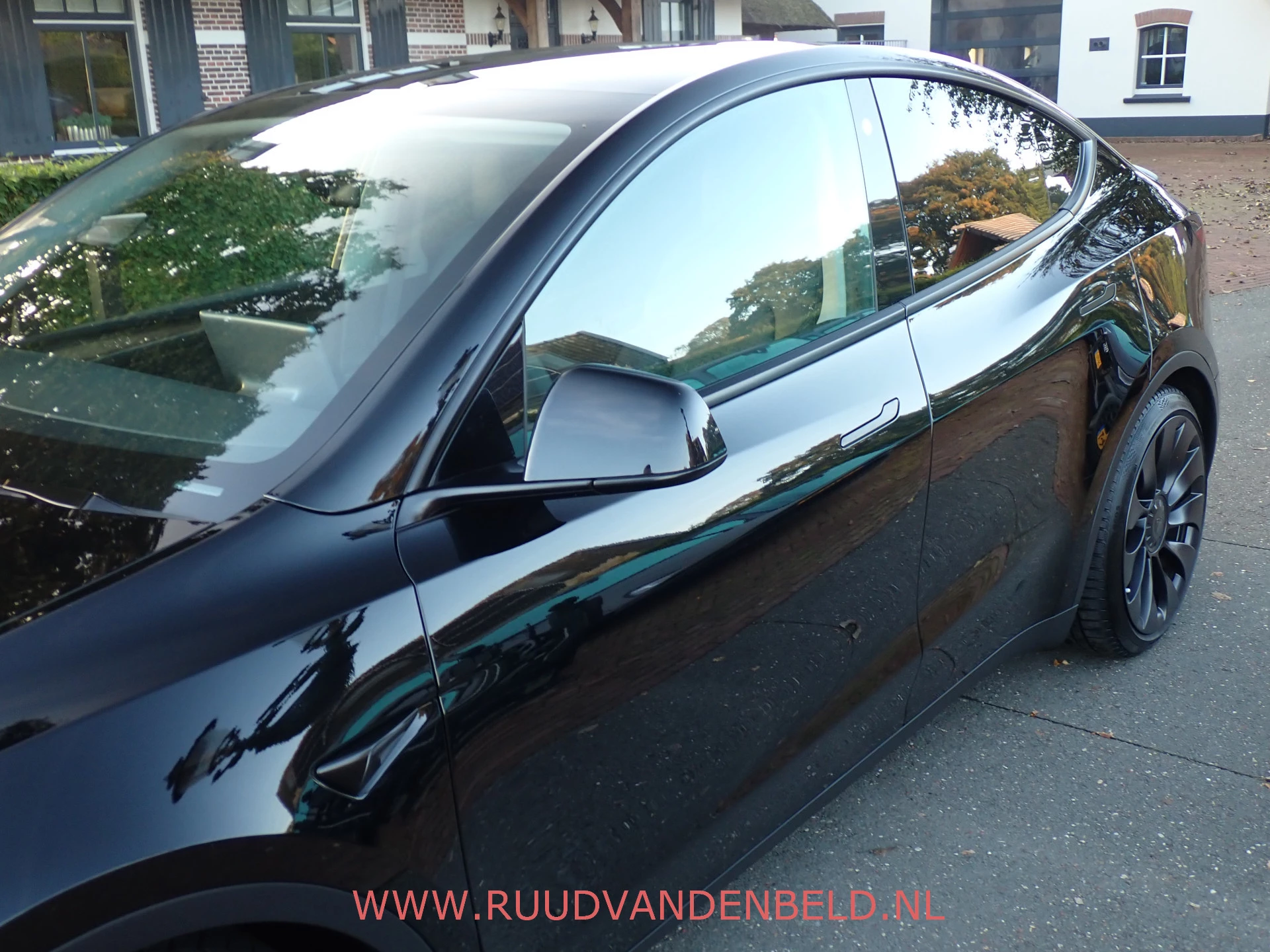 Hoofdafbeelding Tesla Model Y