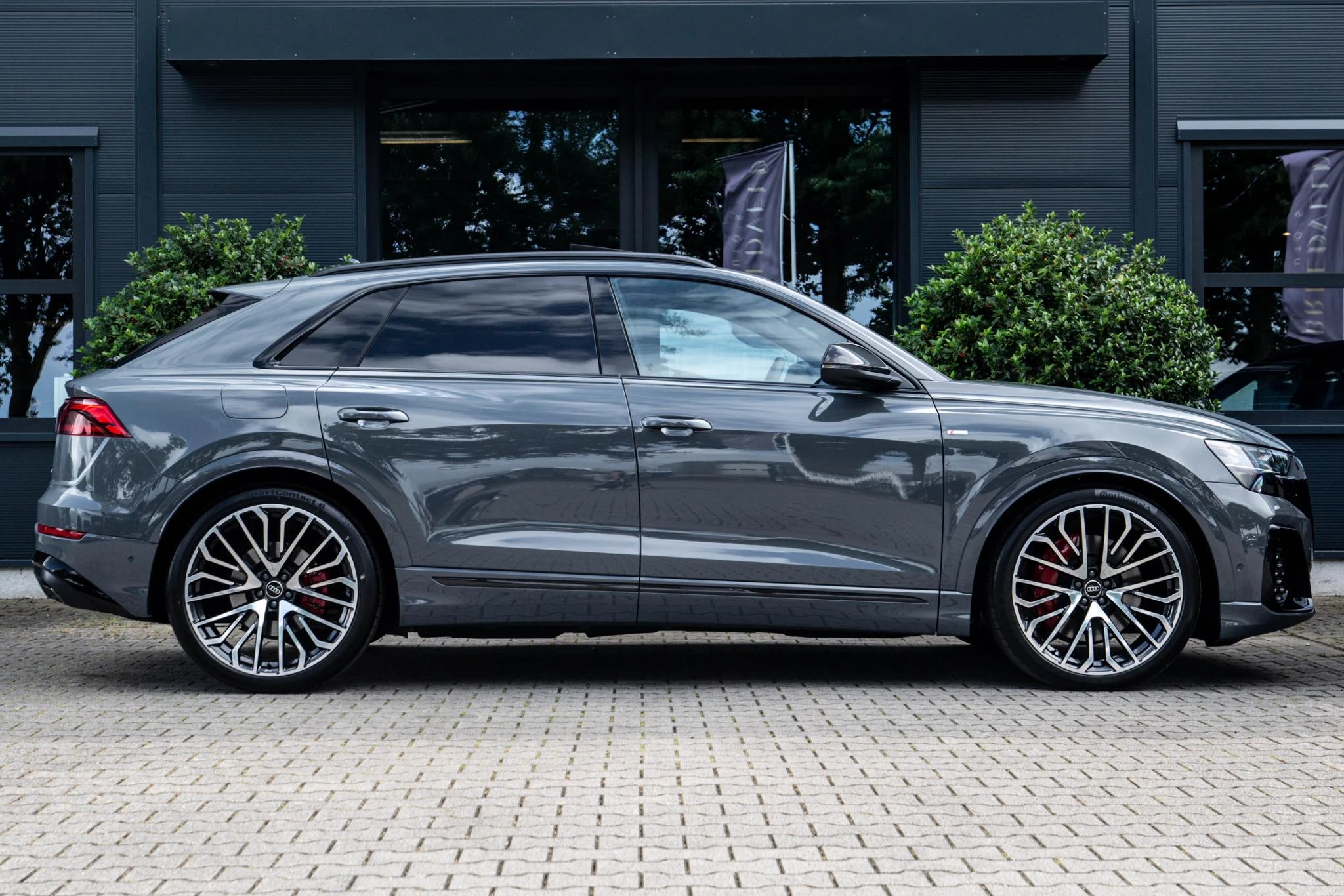 Hoofdafbeelding Audi Q8