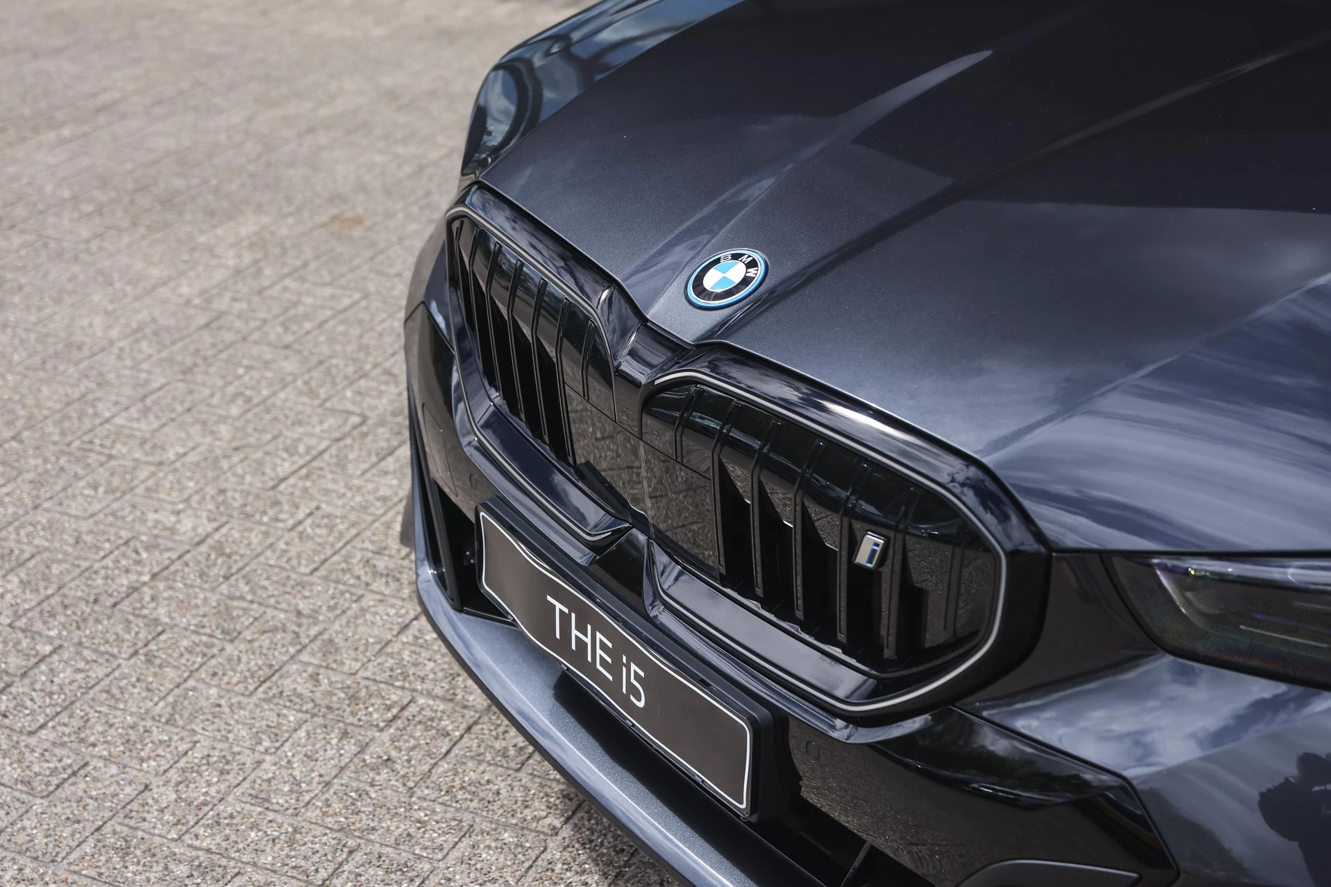 Hoofdafbeelding BMW i5