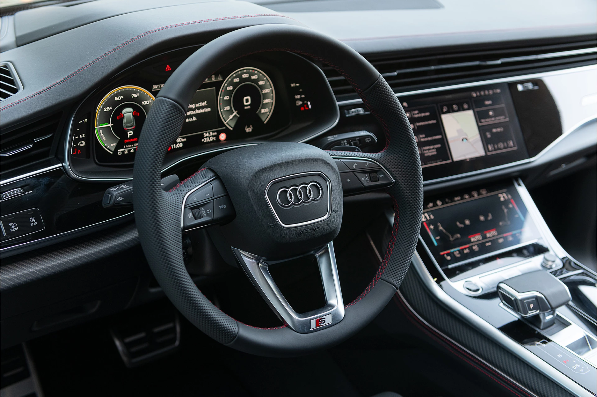 Hoofdafbeelding Audi Q8