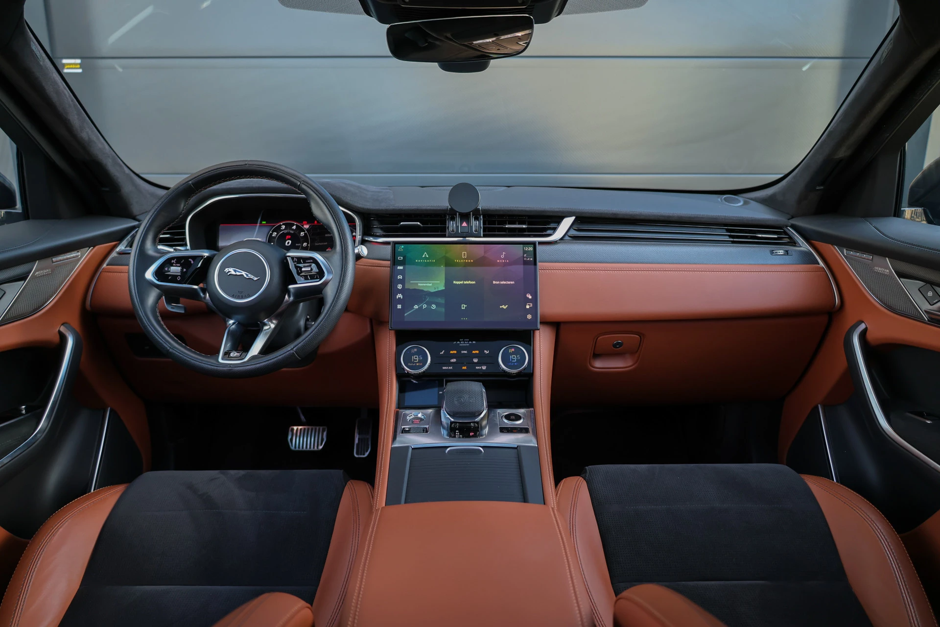 Hoofdafbeelding Jaguar F-PACE