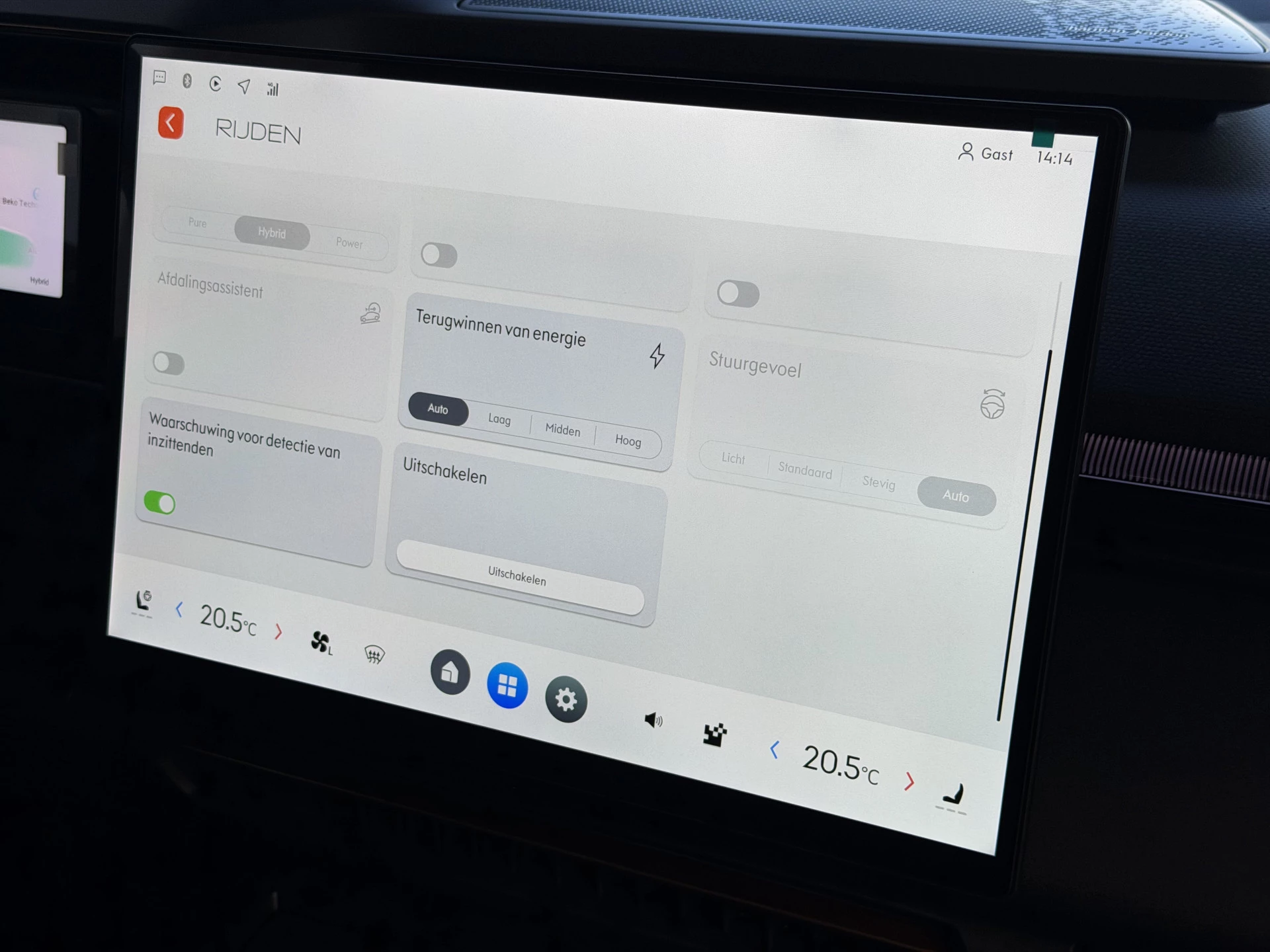 Hoofdafbeelding Lynk & Co 08
