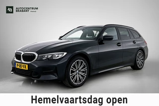 BMW 3-serie Touring 318i High Executive(Dealer onderH, Carplay/ Android, Navi, StoelV, PDC V+A, Climate con,, Etc)