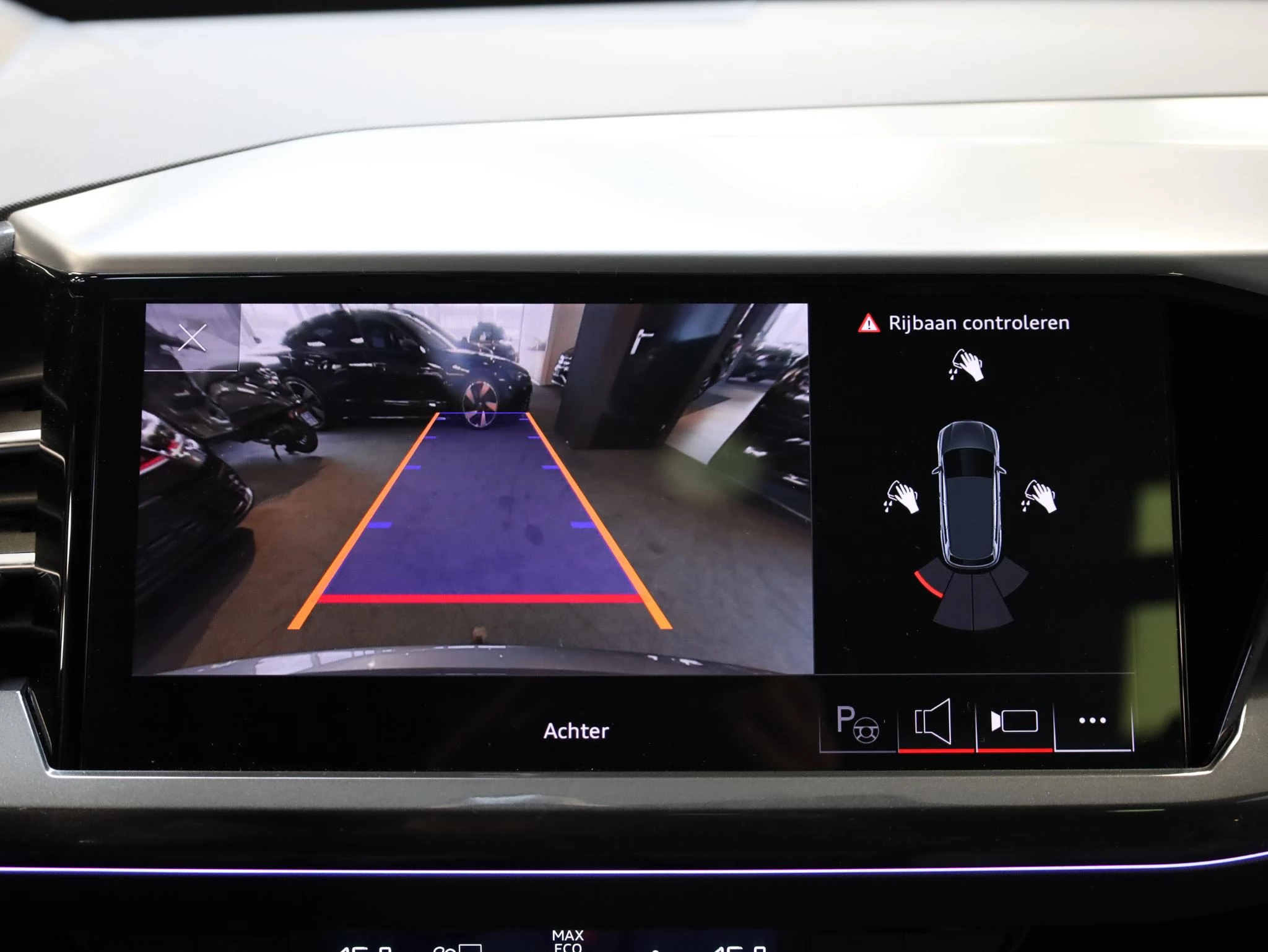 Hoofdafbeelding Audi Q4 e-tron