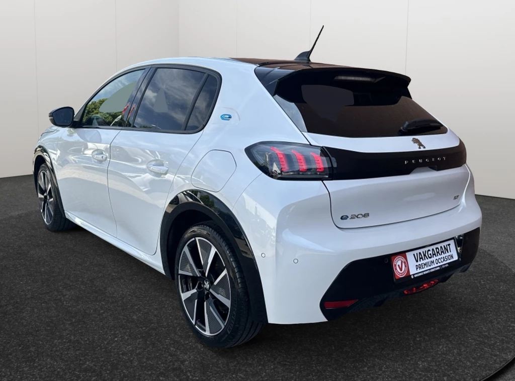 Hoofdafbeelding Peugeot e-208