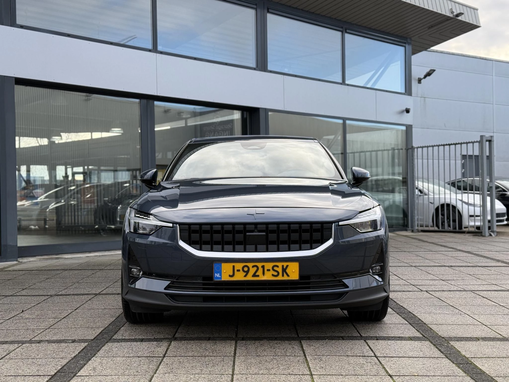 Hoofdafbeelding Polestar 2
