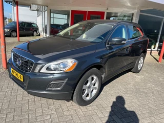 Volvo XC60 2.0T 203PK Aut. Momentum Xenon/TREKHAAK/Bluethooth