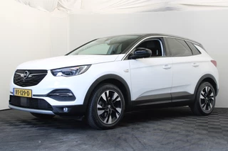 Opel Grandland X 1.2 Turbo Business Executive