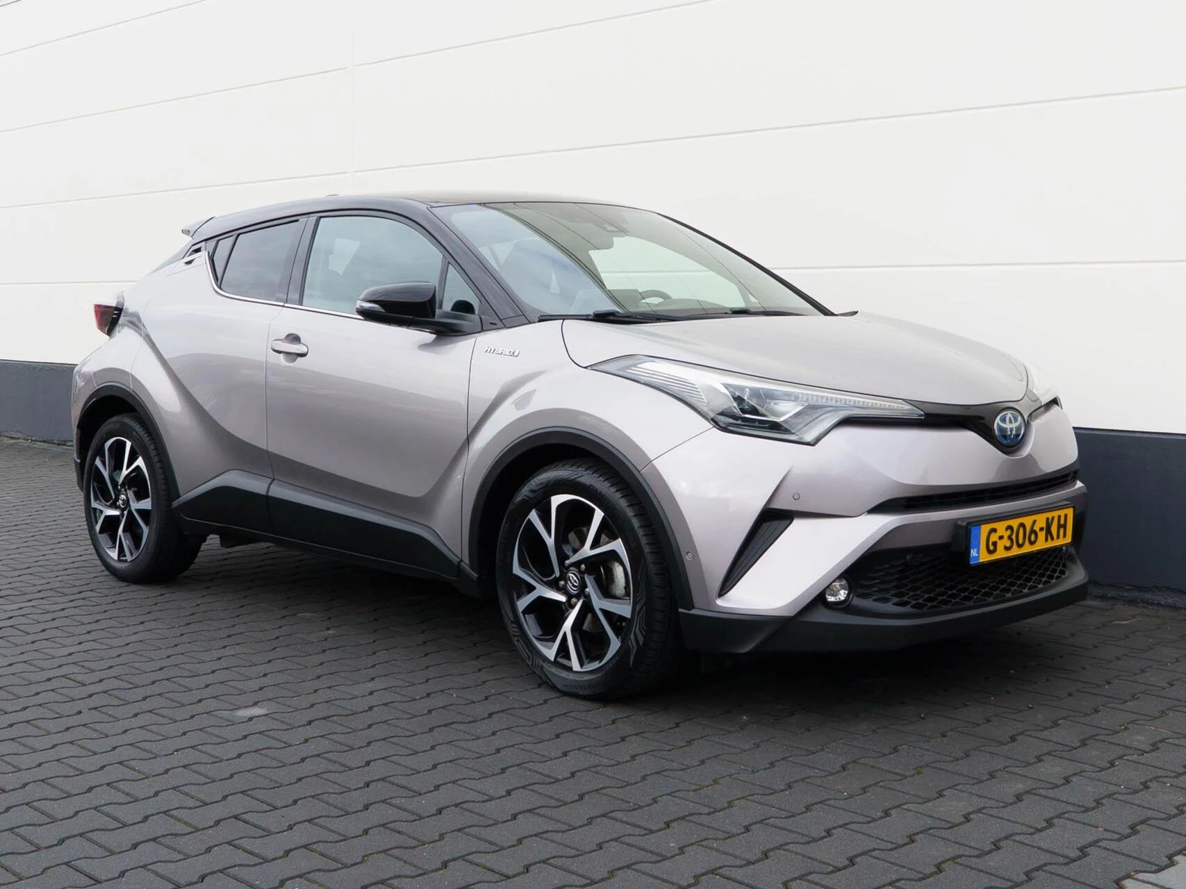 Hoofdafbeelding Toyota C-HR