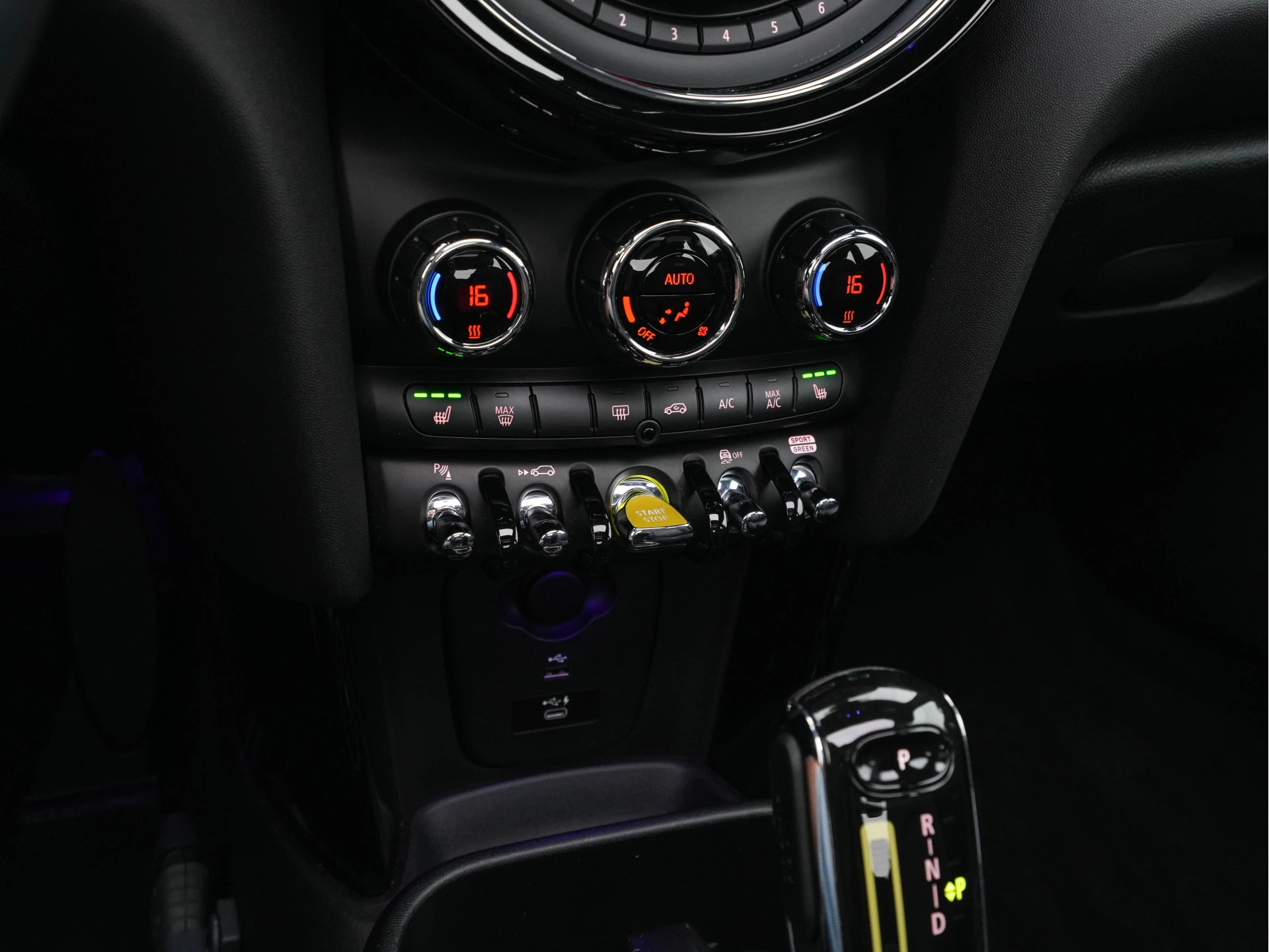 Hoofdafbeelding MINI Electric
